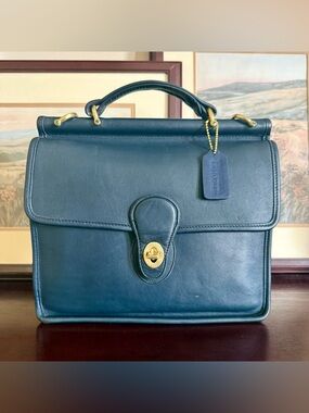 Vintage Coach Willis 9927